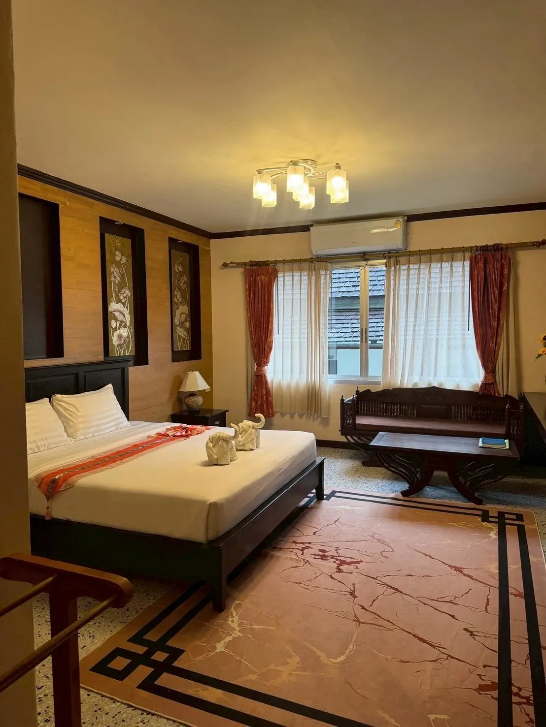 Deluxe Room - Siam Hotel & Hostel, Koh Tao
