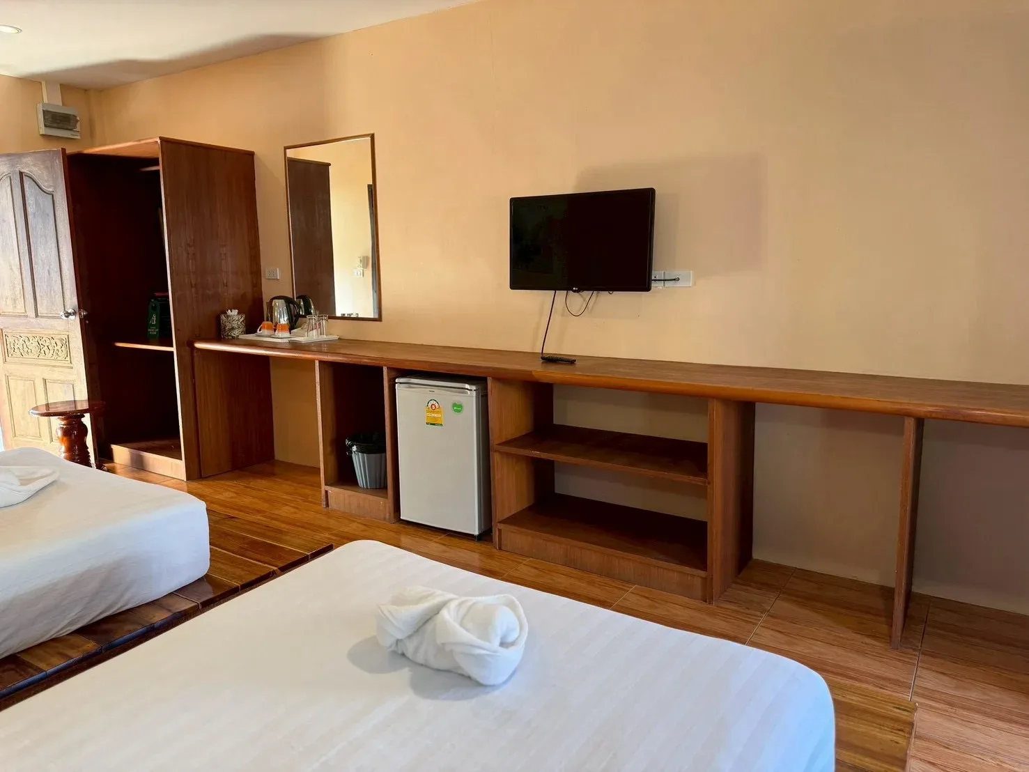 Premium Room - Siam Hotel & Hostel, Koh Tao