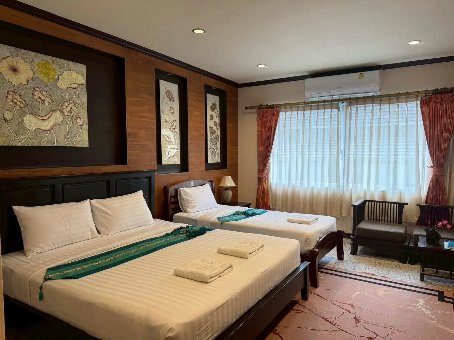 Triple Room - Siam Hotel & Hostel, Koh Tao